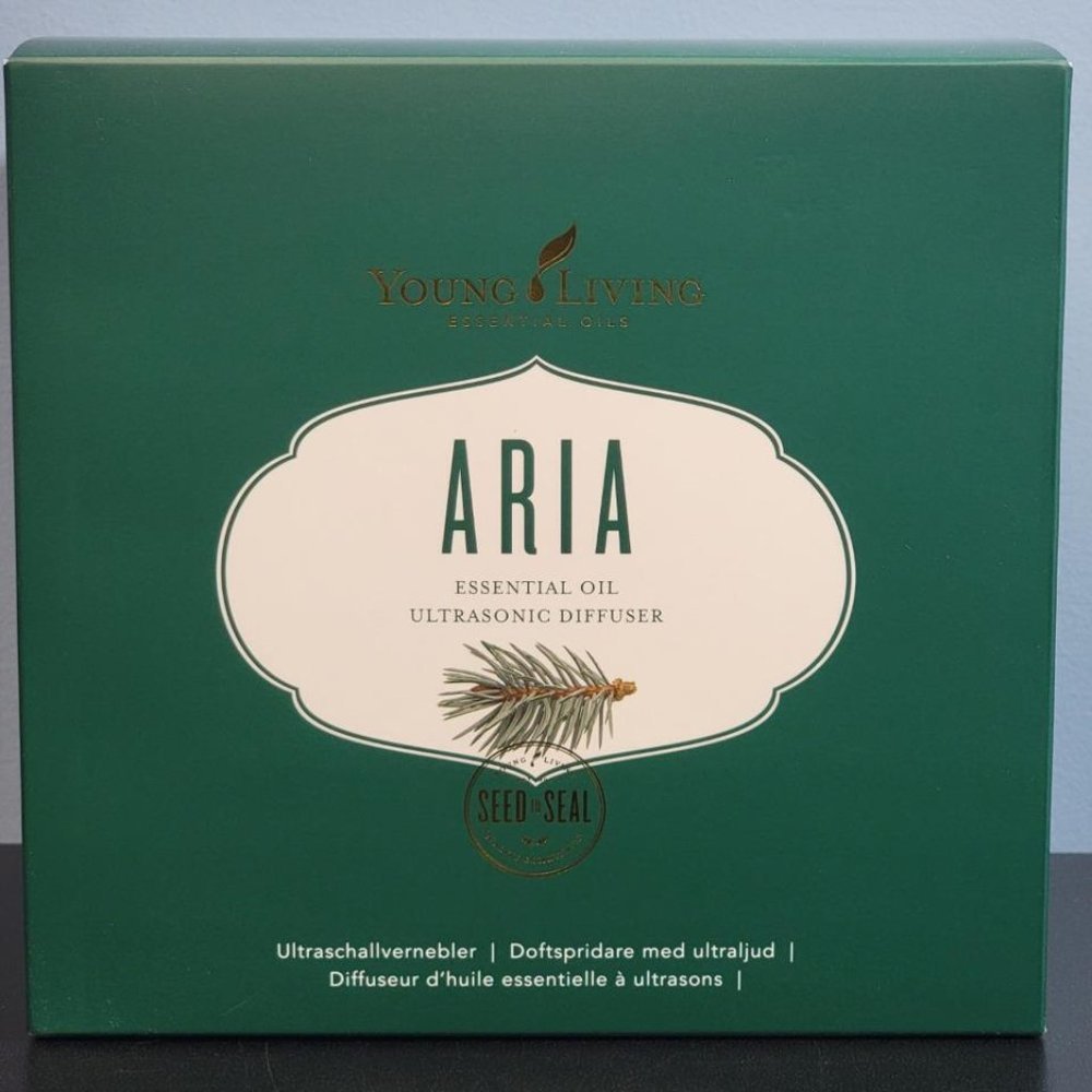 Young Living Essential Oils ARIA Essential Oil Ultrasonic Diffuser + Remote NEW